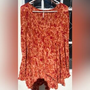 Long sleeve free people low cut top